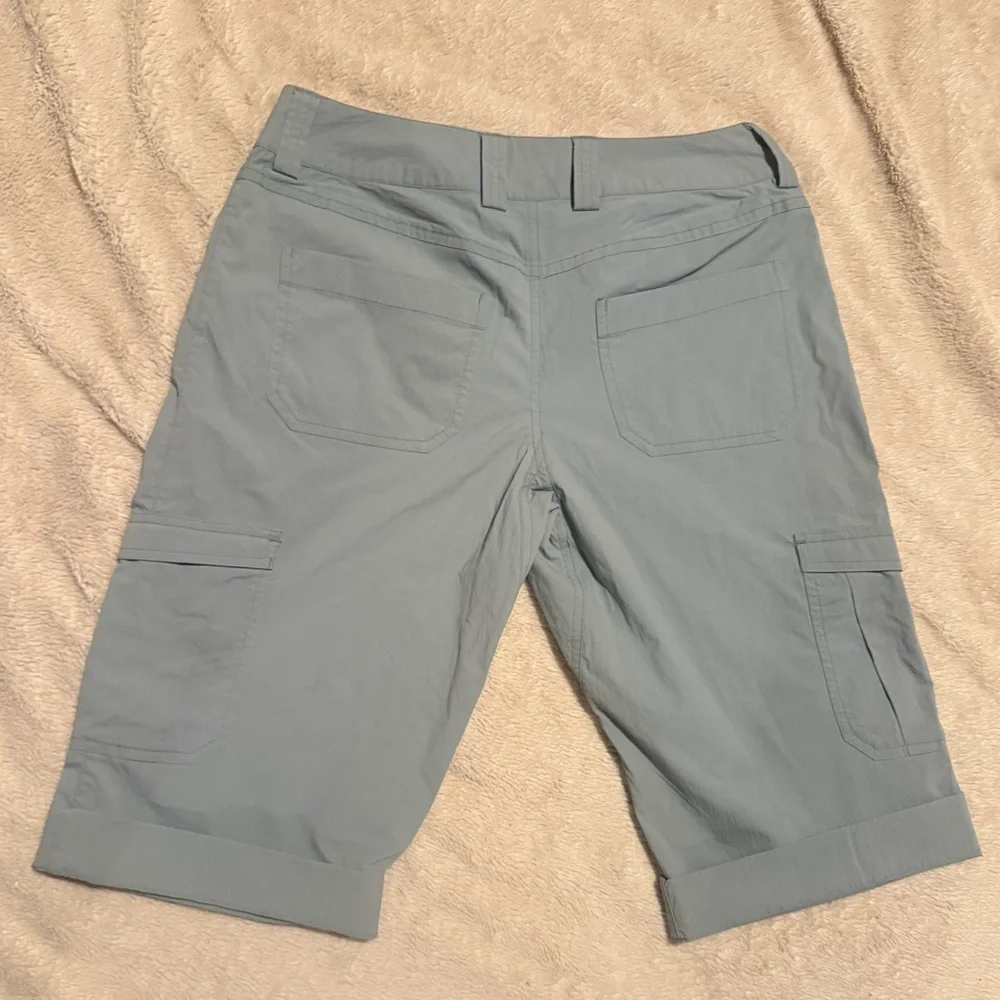 EUC Arc’teryx Light Women's Cargo Shorts - size 6 - Picture 9 of 10